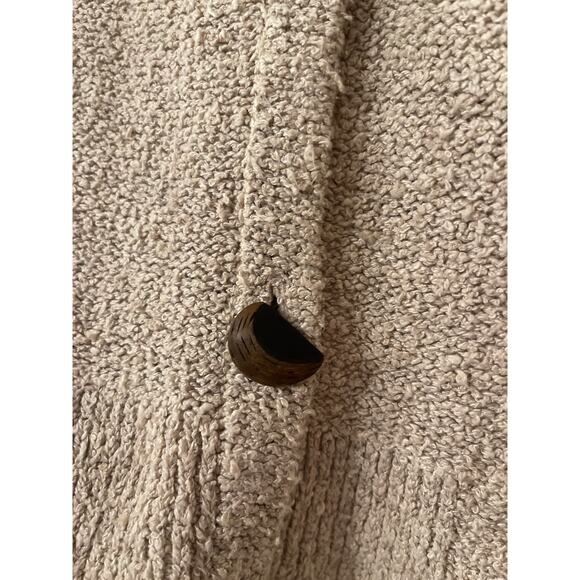 Ann Trinity Sweater Vest Silk & Linen Beige Wood Button Detail Women's XL - Picture 3 of 5
